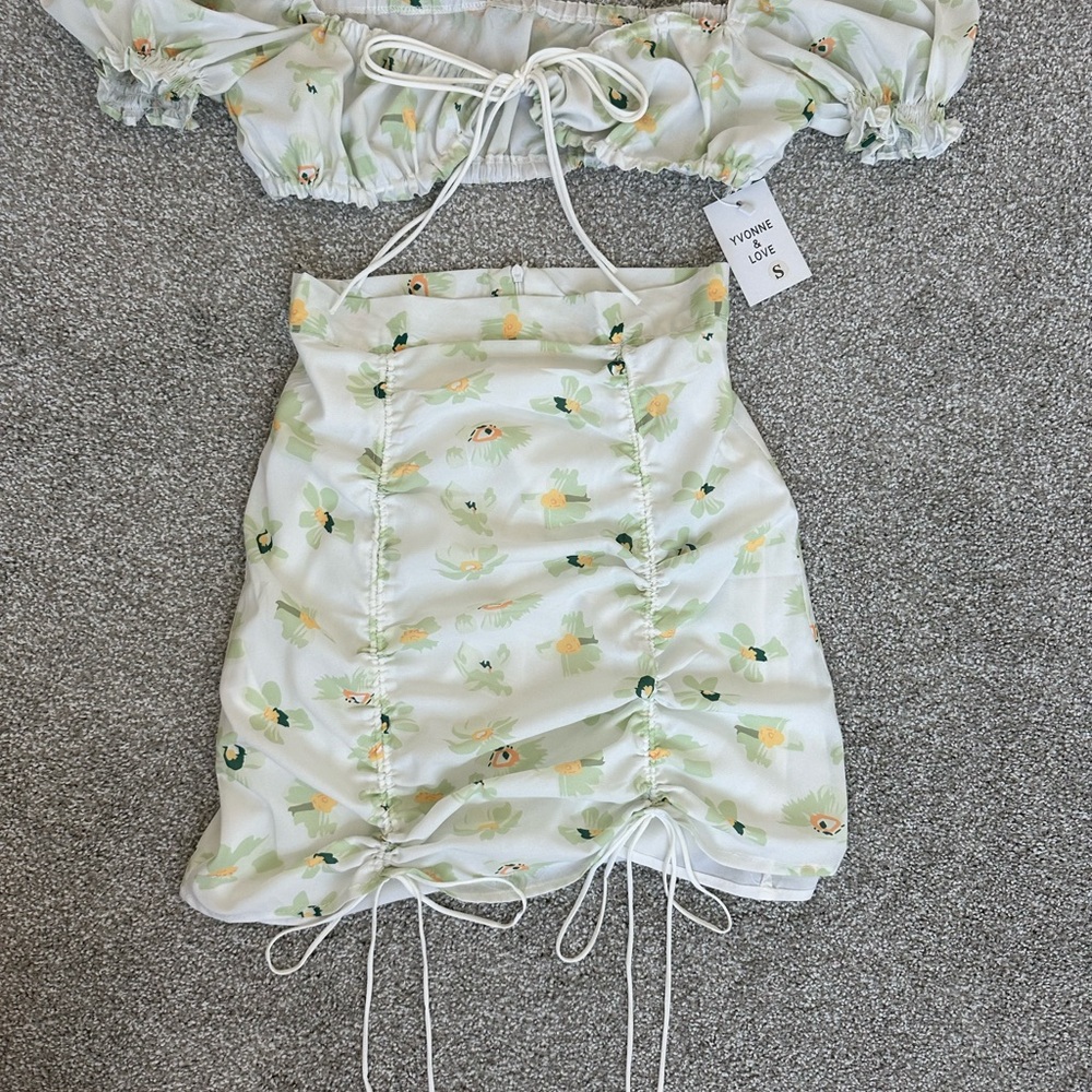 Floral two Piece skirt set